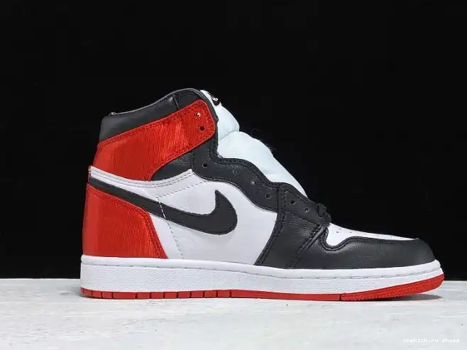 Cheap CD0461-016 Jordan Black Toe Satin 1 Retro High Air 0429